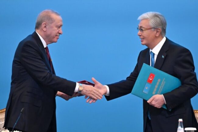 erdogan-si-tokayev-intaresc-parteneriatul-strategic:-turcia-si-kazahstan-tintesc-schimburi-comerciale-de-13-miliarde-de-euro