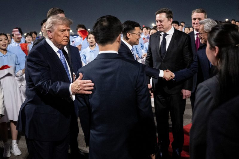 trump-a-dus-greii-big-tech-ului-american-in-china.-de-ce-musk,-apple-si-nvidia-au-nevoie-de-beijing-mai-mult-decat-pare