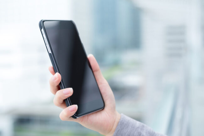 cum-sa-ti-pastrezi-smartphone-ul-in-stare-perfecta-ani-de-zile.-explicatiile-unui-expert-in-tehnologie