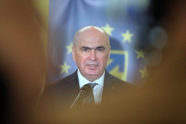 bolojan-se-pregateste-pentru-parlamentarele-din-2028:-obiectivul-este-sa-cream-o-alternativa