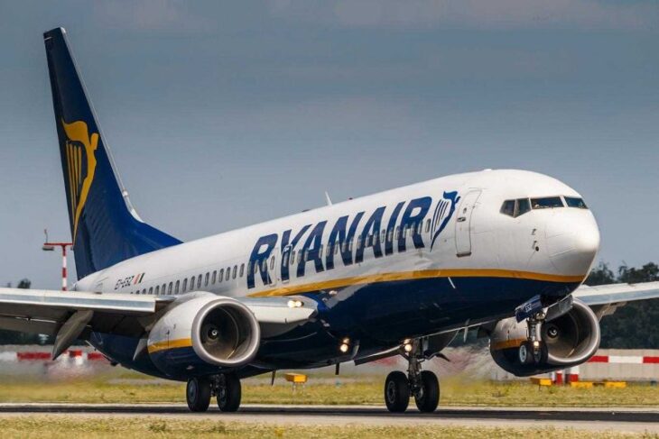 ryanair-taie-zboruri-spre-destinatii-de-vacanta-din-europa.-unde-vor-avea-probleme-romanii-care-pleaca-in-concediu