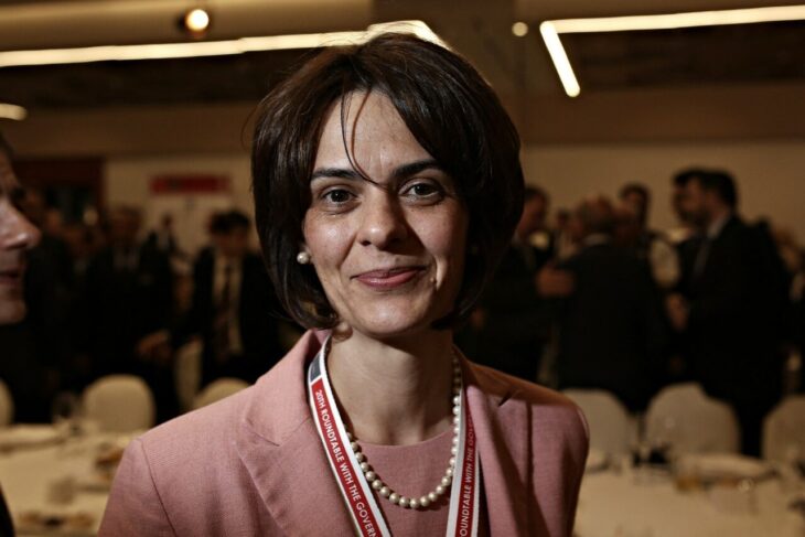cine-este-delia-velculescu,-posibila-propunere-de-premier.-presa-din-grecia-a-botezat-o-draculescu