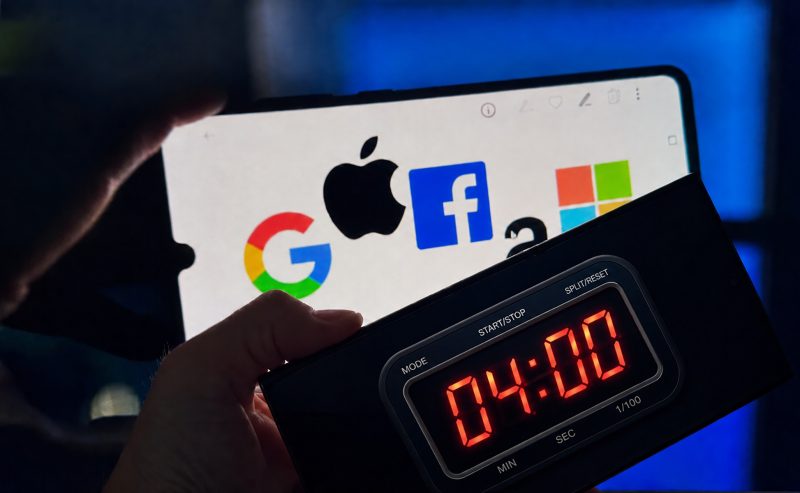google-face-1000000-$-profit-in-mai-putin-de-4-minute.-cum-a-ajuns-sa-bata-nvidia,-apple-si-microsoft