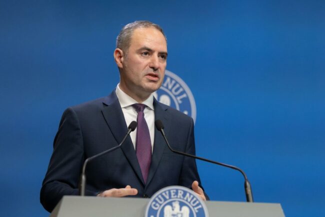 guvernul-repara-ce-a-stricat-si-pozeaza-in-reformist.-ministrul-finantelor:-„anulam-obligativitatea-utilizarii-e-factura-acolo-unde-intervenea-birocratie-inutila”