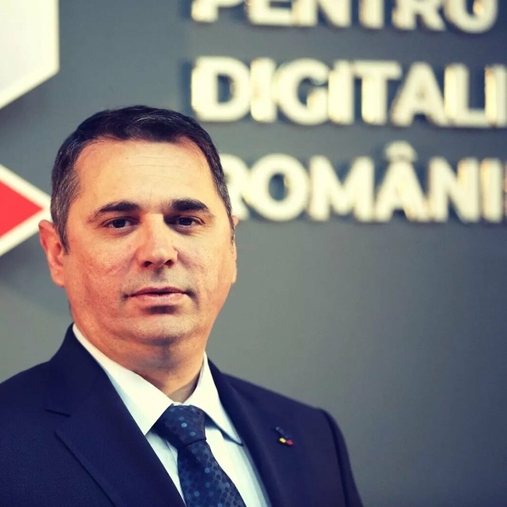 gandul:-fostul-sef-adr,-dat-afara-de-oana-gheorghiu,-anunta-ca-a-depus-plangere-la-dna-pentru-trafic-de-influenta