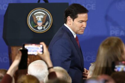 secretarul-de-stat-american-marco-rubio-participa-la-reuniunea-nato-din-suedia.-pentagonul-clarifica-situatia-trupelor-americane-din-europa