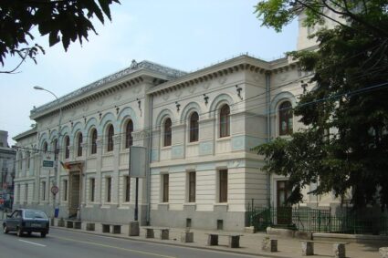 liceele-din-bucuresti-unde-s-a-intrat-cu-cele-mai-mari-medii-la-admiterea-din-2025.-ce-specializari-au-fost-cele-mai-cautate