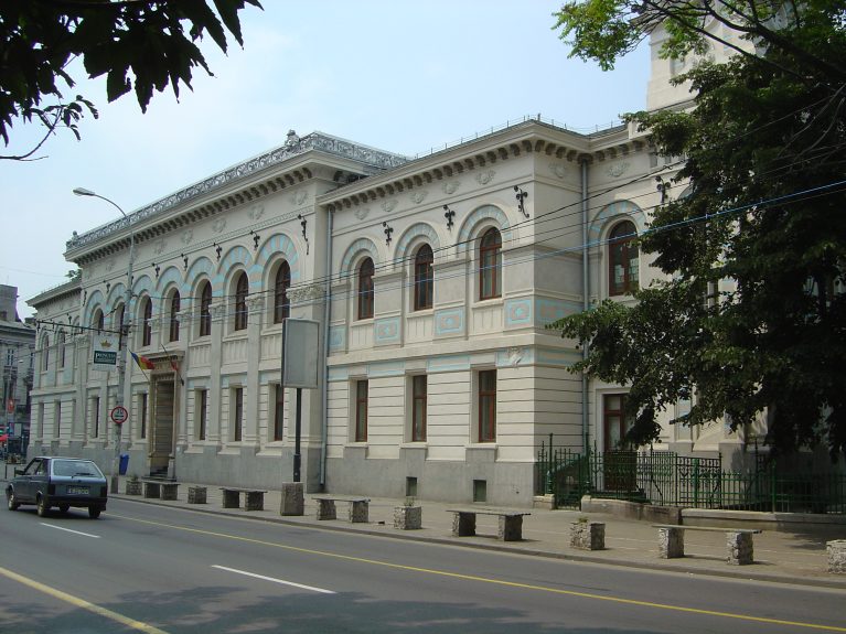 liceele-din-bucuresti-unde-s-a-intrat-cu-cele-mai-mari-medii-la-admiterea-din-2025.-ce-specializari-au-fost-cele-mai-cautate