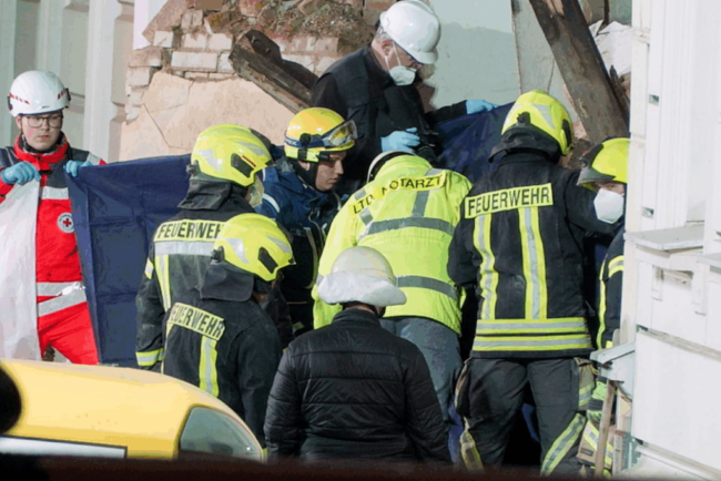 cadavrele-romancelor-ingropate-in-daramaturile-imobilului-din-gorlitz-au-fost-recuperate