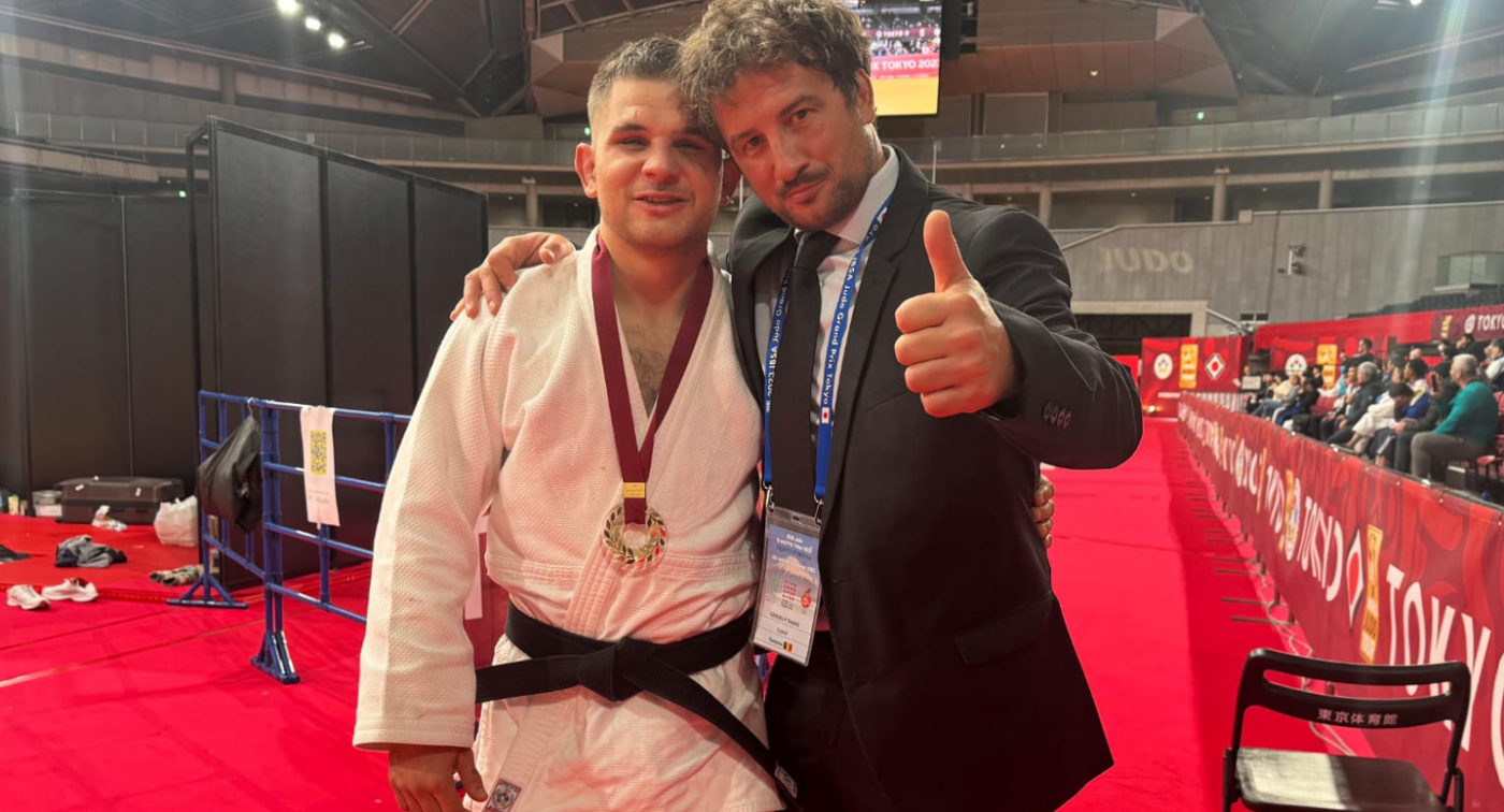 antrenorul-de-campioni-adevarati:-ei-un-exemplu-pentru-mine”.-ce-poate-oricine-sa-invete-de-la-sportivii-nevazatori-care-fac-legea-in-judo