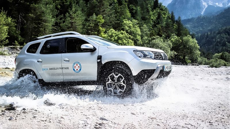 dacia-si-scutul-metalic-sub-motor:-cand-iti-poate-salva-bani-seriosi-si-cand-adauga-doar-greutate