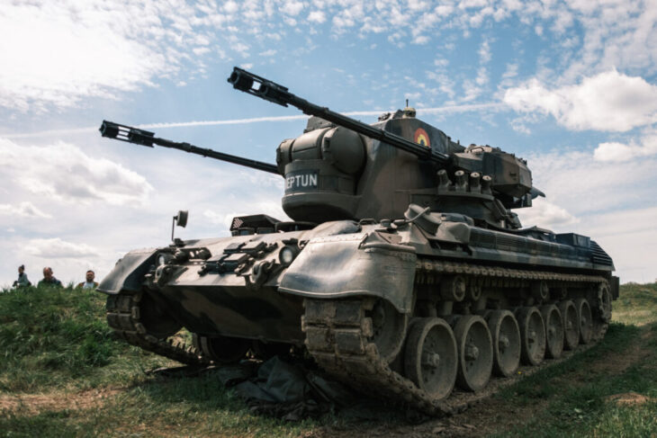 premiera-militara.-serbia-si-nato-desfasoara-exercitii-comune-la-26-de-ani-de-la-razboiul-din-kosovo