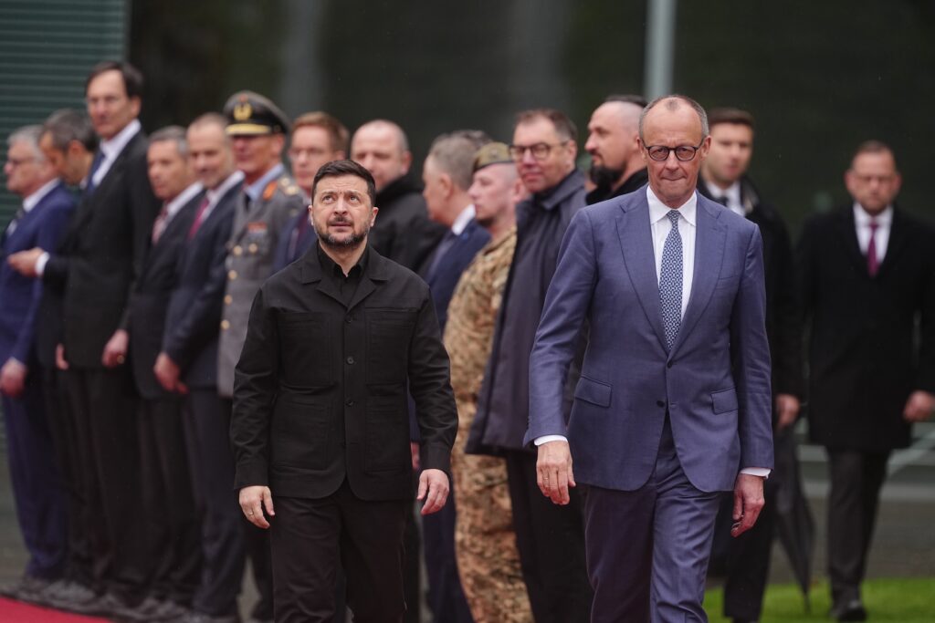 zelenski:-propunerea-ue-privind-calitatea-de-membru-asociat-a-ucrainei-este-nedreapta