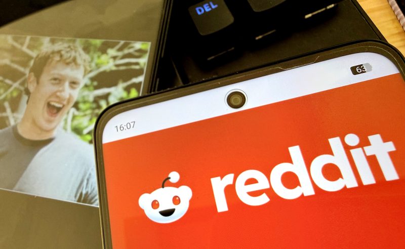 reddit,-lovita-direct-la-bani-din-cauza-unei-noi-aplicatii-meta.-ce-este-platforma-forum