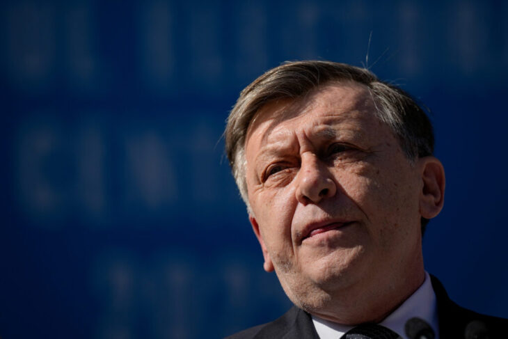 crin-antonescu:-este-o-nerusinare-sa-vorbim-despre-al-doilea-mandat-al-cuiva