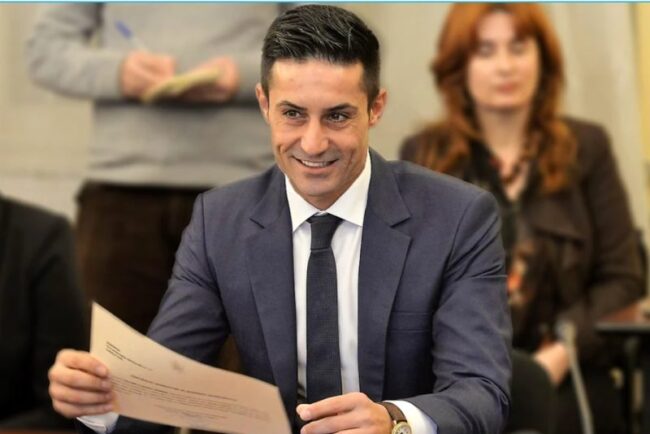 afacerea-banala-in-care-sotul-liei-olguta-vasilescu-vrea-sa-investeasca.-cu-ce-se-ocupa-iulian-claudiu-manda