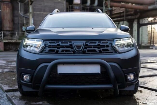 dacia-si-piesele-ieftine-de-caroserie:-cand-merita-aftermarket-si-cand-apar-diferente-care-se-vad-imediat