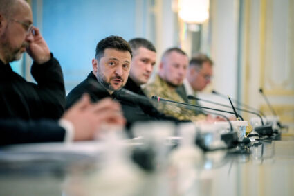 presedintele-zelenski-merge-in-suedia-pentru-discutii-privind-cooperarea-militara-si-livrarea-de-avioane-gripen