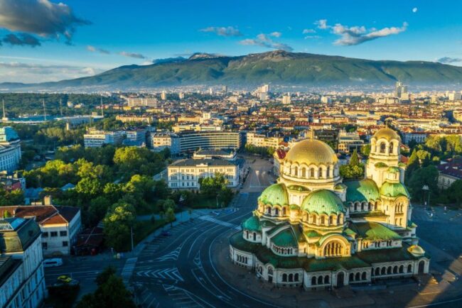 cat-costa-apartamentele-pentru-eurovisionul-din-bulgaria.-preturile-au-crescut-brusc,-sumele-cerute-lasa-turistii-cu-gust-amar
