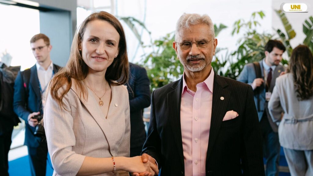 sefii-diplomatiei-din-romania-si-india-au-discutat-despre-investitii-in-aparare,-energia-regenerabila-si-otel