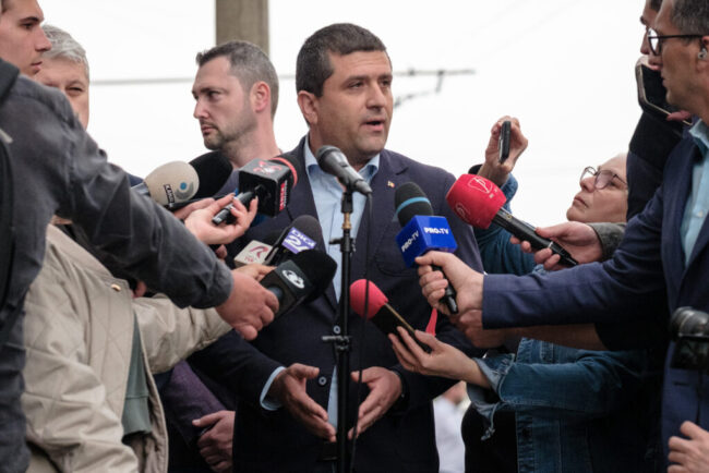 ministrul-apararii:-nu-a-fost-un-esec-al-armatei,-a-facut-tot-ce-a-putut-cu-echipamentele-pe-care-le-are