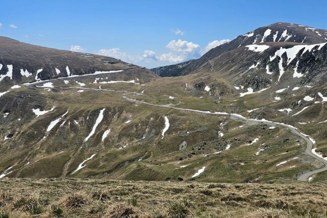 transalpina-s-a-redeschis-circulatiei:-program-limitat-si-restrictii-pentru-soferi.-recomandarile-politistilor