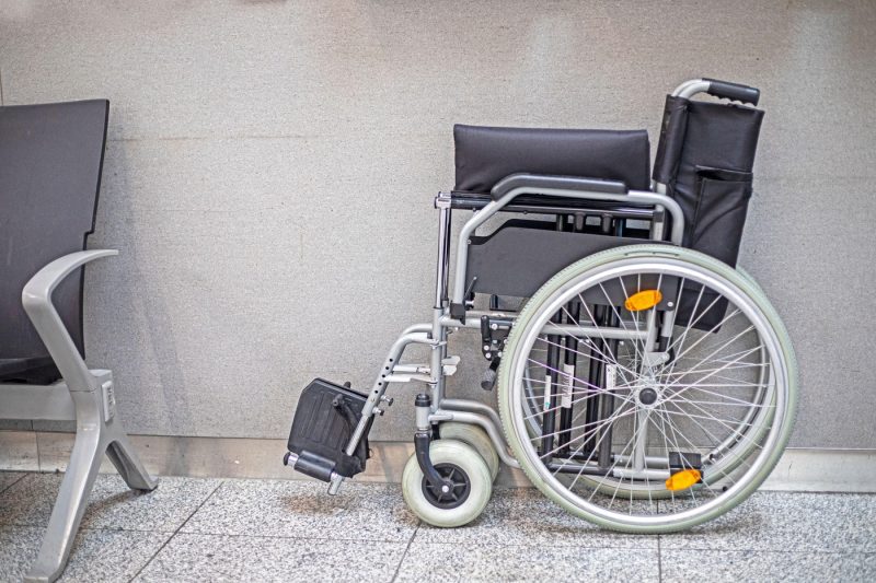 cu-cati-ani-mai-devreme-iesi-la-pensie-daca-ai-handicap?-legea-explicata-simplu