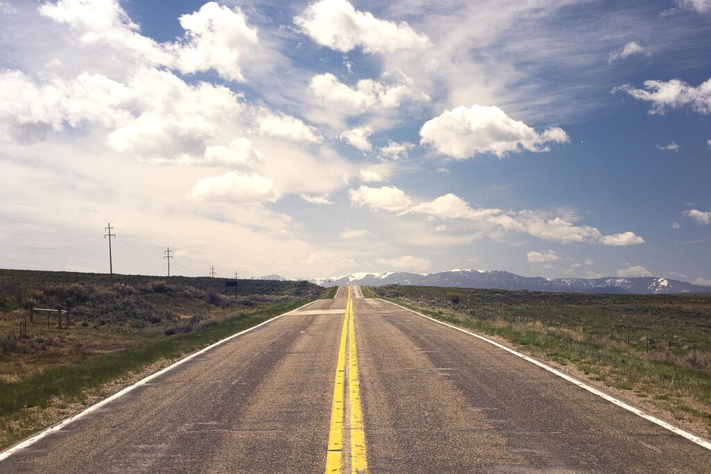 o-companie-de-transport-reporneste-ruta-666-cunoscuta-drept-drumul-catre-iad