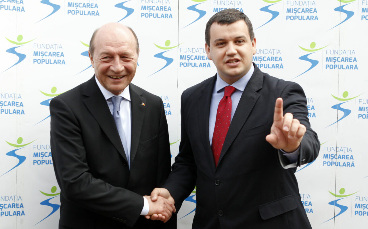 traian-basescu-nu-l-vrea-premier-pe-eugen-tomac.-fostul-presedinte-propune-o-solutie-surprinzatoare-pentru-rezolvarea-crizei-politice