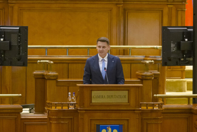 mircea-abrudean,-revoltat,-dupa-ce-psd-si-aur-isi-adjudeca-conducerea-icr-/-parteneriatul-lor-functioneaza