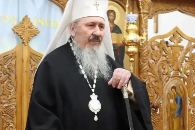 sfantul-sinod-al-bisericii-romane-a-aprobat-retragerea-mitropolitul-basarabiei,-ips-petru,-dupa-scandalul-sexual-in-care-a-fost-implicat
