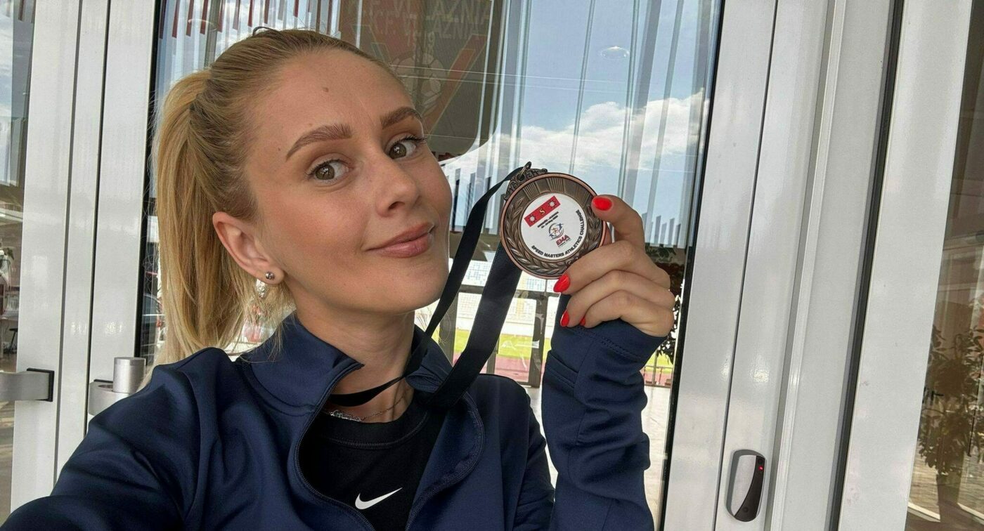 atleta-din-romania-nu-e-legitimata-nicaieri,-se-antreneaza-pe-dealuri-si-la-stadionul-comunal,-dar-face-performanta:-cu-pasiune-si-multa-munca,-poti-reusi