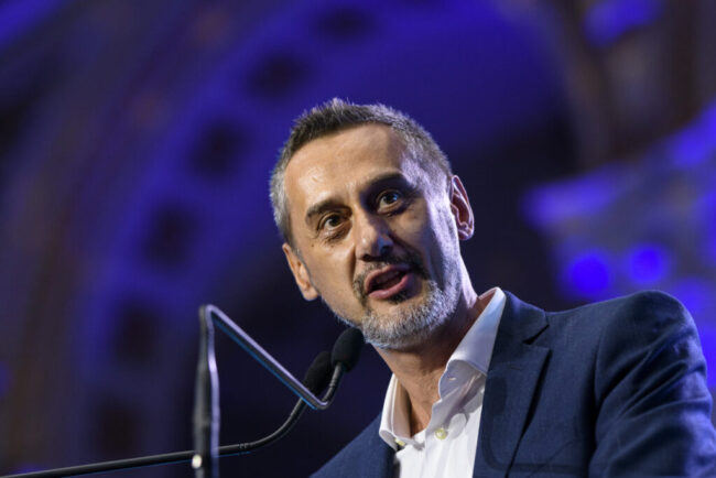 mario-de-mezzo-acuza-ca-jaful-continua-dupa-controalele-dianei-buzoianu:-un-camion-de-balast-la-fiecare-7-minute