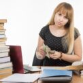 ce-salariu-va-avea-un-profesor-cu-23-de-ani-vechime-dupa-noua-lege-a-salarizarii.-diferenta-fata-de-venitul-actual-este-uriasa