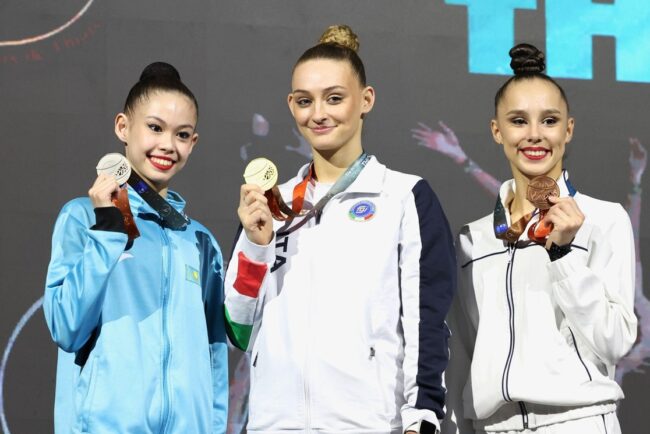 o-campioana-din-echipa-nationala-de-gimnastica,-respinsa-la-bacalaureat