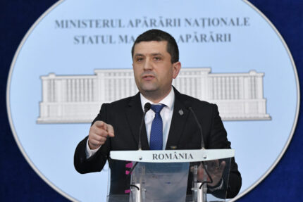 ministrul-apararii-radu-miruta,-dat-disparut-in-plina-criza.-nicio-reactie-la-explozia-dronei-maritime-din-portul-constanta