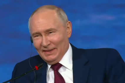 Putin a râs în timp ce Diana Șoșoacă vorbea despre președinție și Ucraina