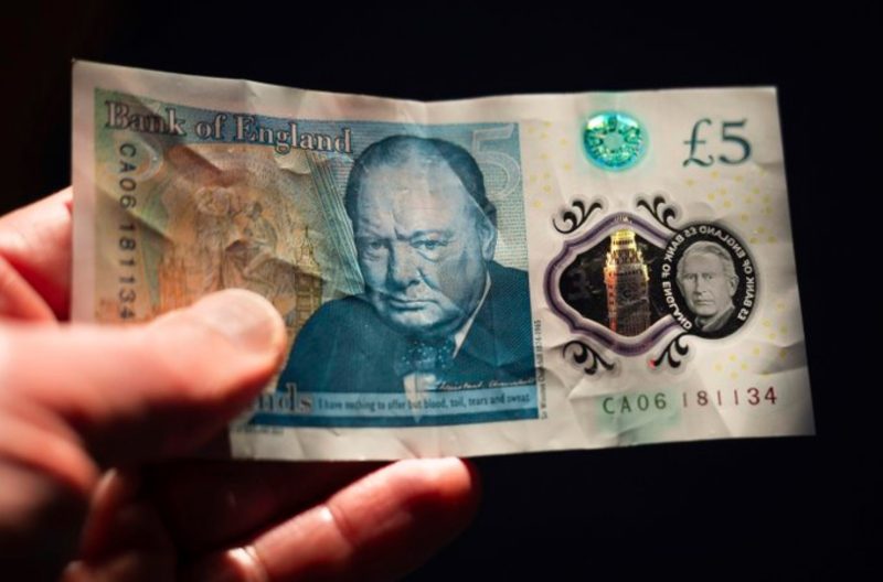 churchill,-jane-austen-si-alan-turing-dispar-de-pe-bancnotele-britanice.-controversa-cu-personalitati-divizive-si-explicatia-bancii-angliei