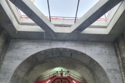 Super Cârtița va fora tunelul Cornetu – Tigveni pentru infrastructură