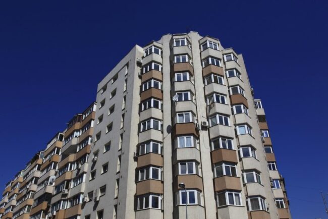 dupa-luni-intregi-de-declin,-piata-imobiliara-schimba-directia.-ce-se-intampla-cu-apartamentele,-unde-se-cumpara-cele-mai-multe-locuinte