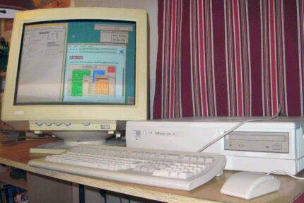 cum-a-paralizat-un-student-internetul-fara-sa-vrea.-greseala-de-cod-care-a-declansat-primul-mare-virus-online-in-1988