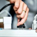 opt-electrocasnice-pe-care-ar-trebui-sa-le-scoti-intotdeauna-din-priza-atunci-cand-nu-le-folosesti