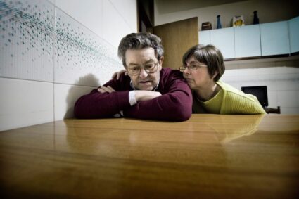 Cercetători au observat schimbări la o pacientă cu Alzheimer după doză mare de psilocibină