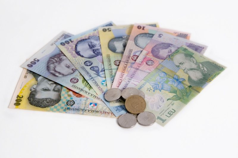 cati-bani-trebuie-sa-ai-pusi-deoparte-pentru-situatii-de-urgenta.-calculul-in-functie-de-salariu-care-da-de-gandit
