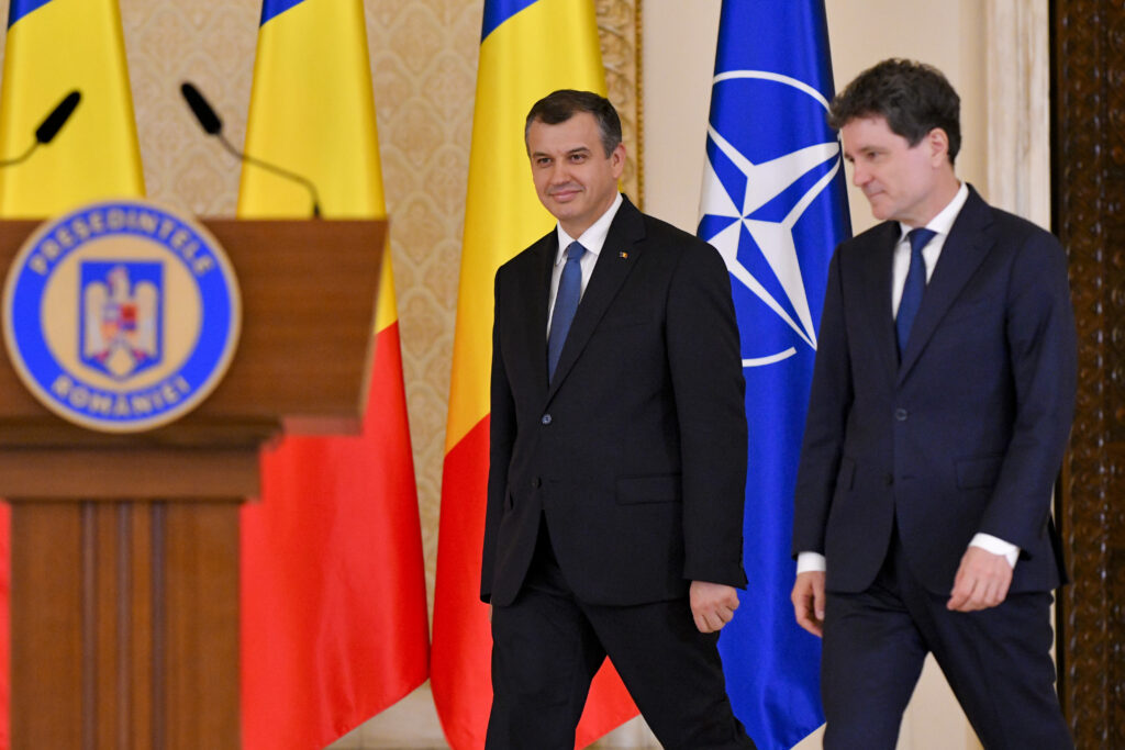 eugen-tomac-respinge-ideea-unui-guvernul-meu-2.0:-nicusor-dan-nu-si-ar-fi-dorit-sa-se-implice-daca-partidele-gaseau-o-majoritate