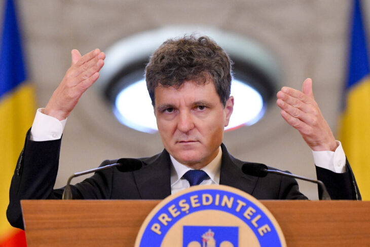bine-ati-venit-in-noua-republica-prezidentiala-romania-cu-eugen-tomac-prim-ministru,-nicusor-dan-ar-putea-deveni-presedinte-premier.-analistii-avertizeaza:-parlamentul-va-ajunge-for-decorativ