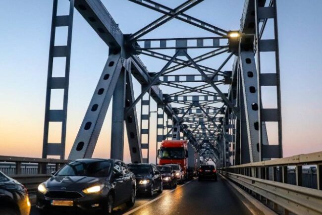 taxele-pentru-traversarea-podului-peste-dunare-de-la-giurgiu-in-2026.-plata-online-devine-disponibila-din-15-iunie