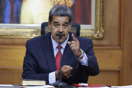 venezuela-il-uita-pe-maduro.-fostul-lider-dispare-din-propaganda-pe-care-a-construit-o