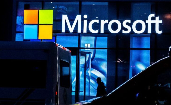 microsoft-le-raspunde-absolventilor-care-huiduie-ai-ul:-nu,-voi-nu-intelegeti.-conflictul-dintre-big-tech-si-generatia-care-intra-pe-piata-muncii