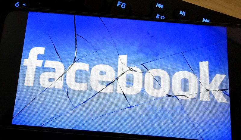 panica-pe-internet:-facebook,-messenger-si-instagram-au-picat-pentru-utilizatori.-meta,-in-fata-unei-noi-pene-digitale
